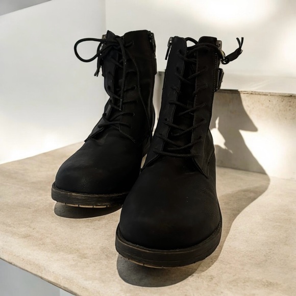 Black American  Eagle boots size 8 1/2 - Picture 4 of 6